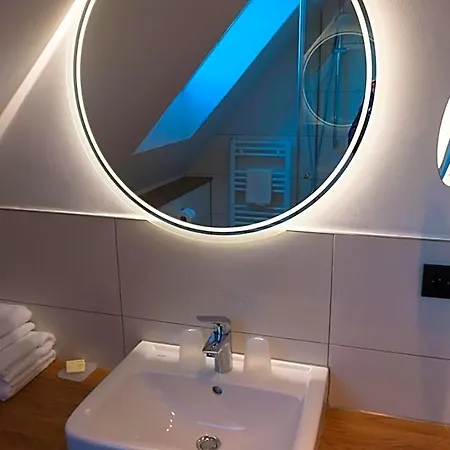 Lindenhof Garni Hotel Sulsdorf auf Fehmarn