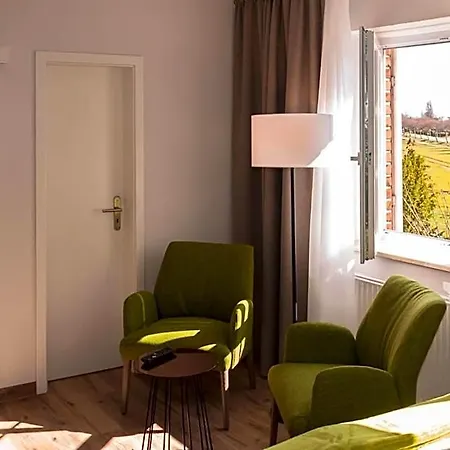 Hotel Lindenhof Garni